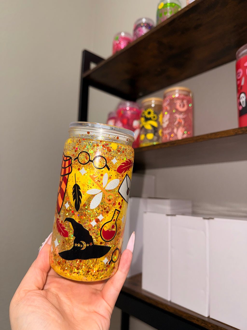 ⚡ Magical Yellow Lava Tumbler ⚡